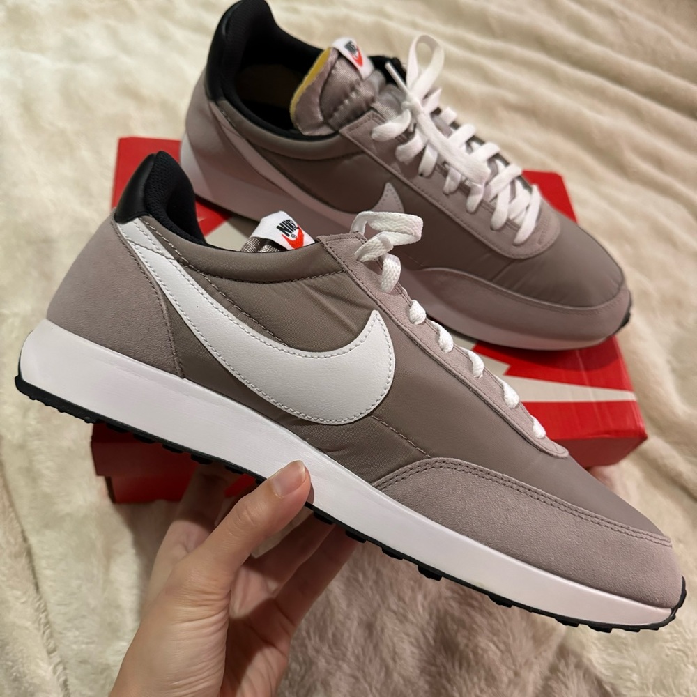 Nike air tailwind 79